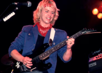 Tommy Shaw.png