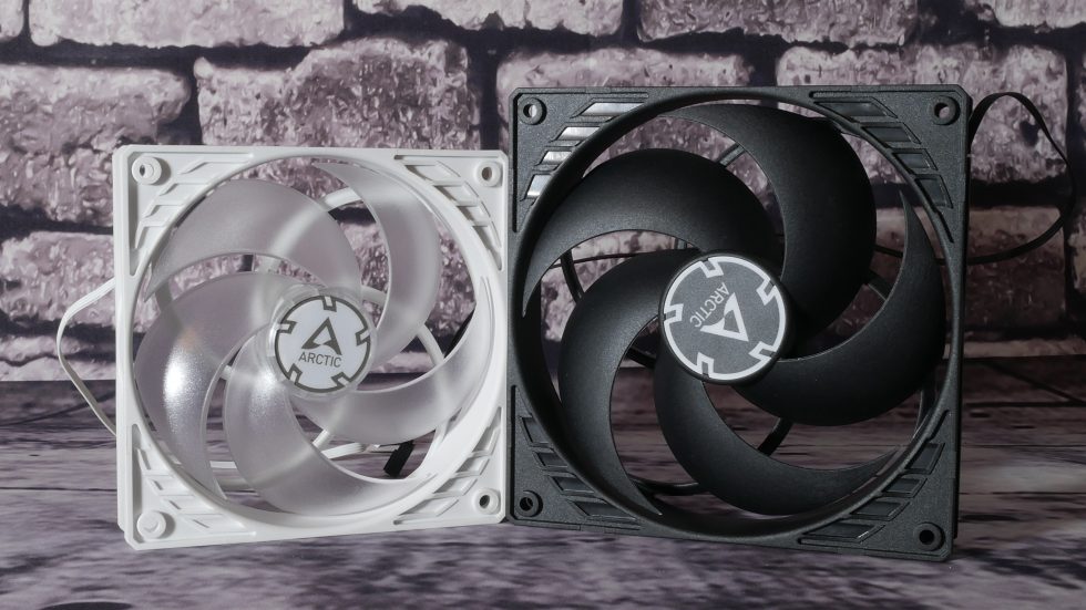 Igor Wallossek on LinkedIn: Different Noctua NF-A12x25 PWM Case Fans in  Review - When database tests…
