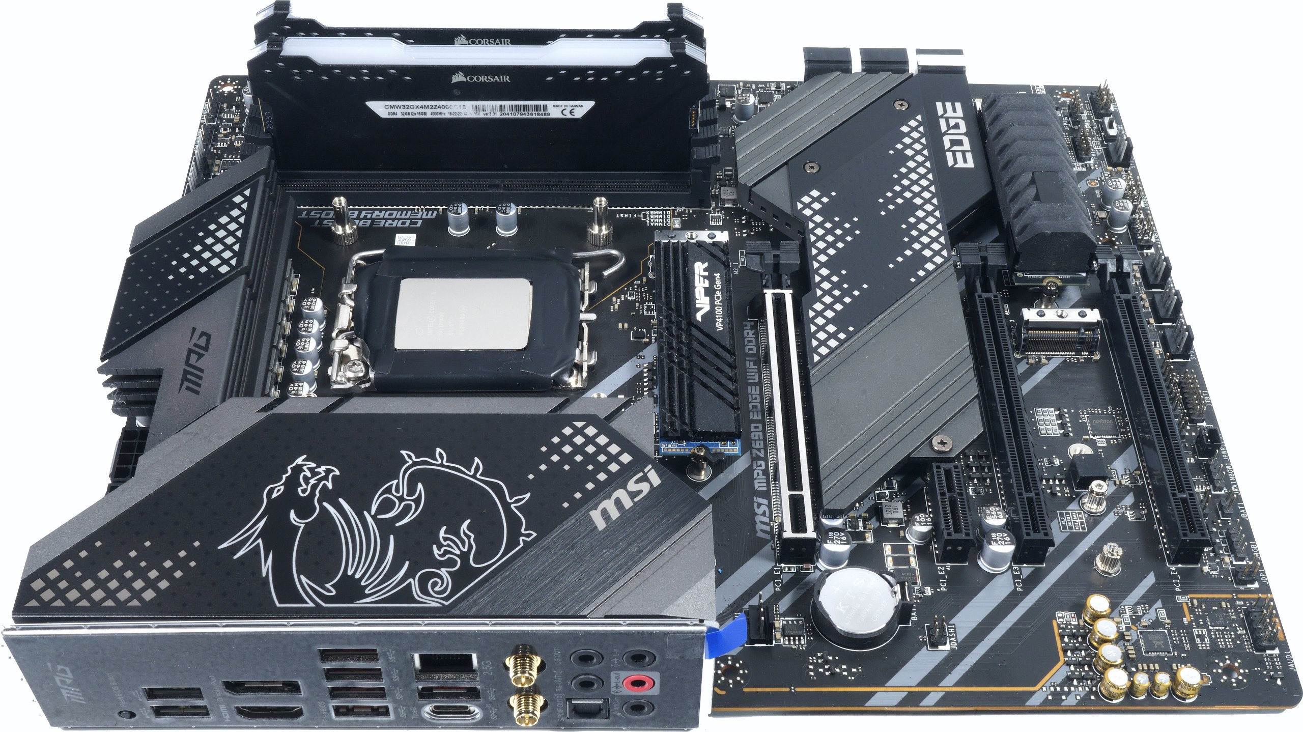 Core i5-12400 QS Crushes Core i5-11400 in Early Gaming Tests
