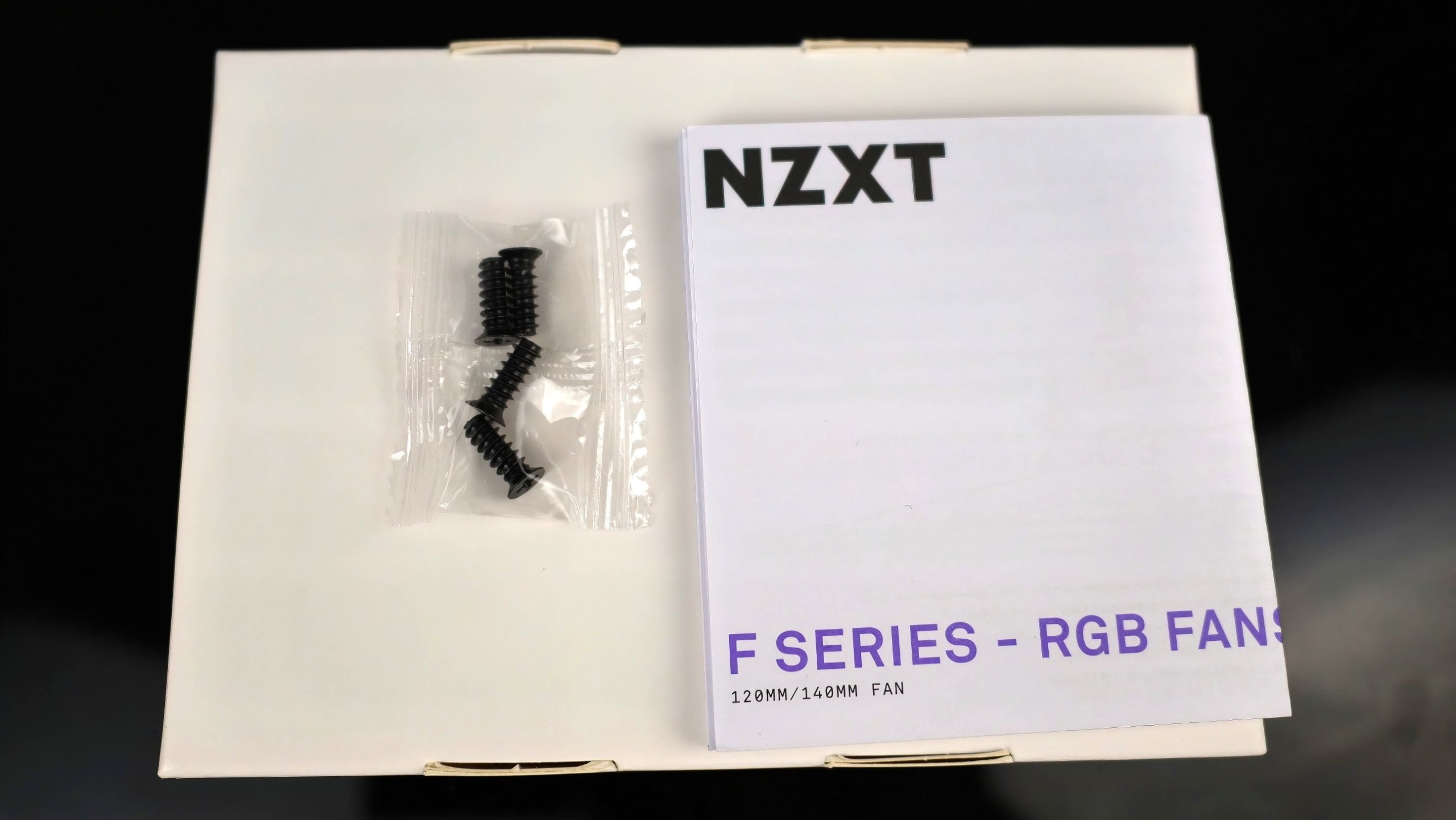 The Difference Between the NZXT F120 RGB Duo and the F120 RGB? #shorts  #tech #nzxt #pcbuild #gaming 