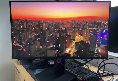 Igor Wallossek on X: Finally - an OLED monitor in 16:9 format. LG sent us  the UltraGear 27GR95QE-B for testing. In addition to the well-known  Ultrawide OLED options, you can now also